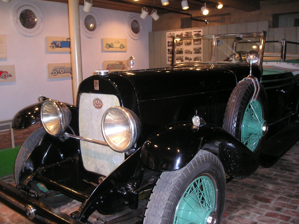 Hagley duPont car VMB