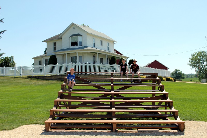 Services 3 — Field of Dreams Movie Site