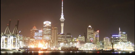 auckland-night-skyline