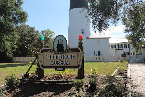 pensacola-lighthouse-and-museum