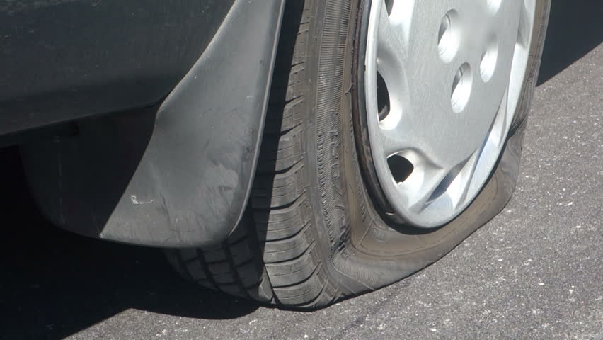 How to fix a flat tire: What to do if you have a flat and no spare